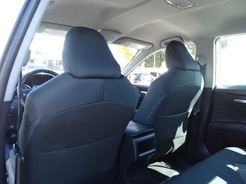 Used 2023 Toyota Camry LE w/ Convenience Package FWD image 21