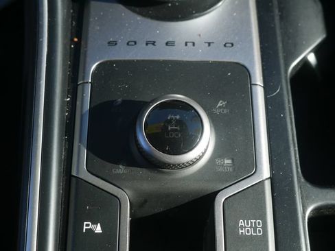 Used 2023 Kia Sorento EX AWD/4WD image 38