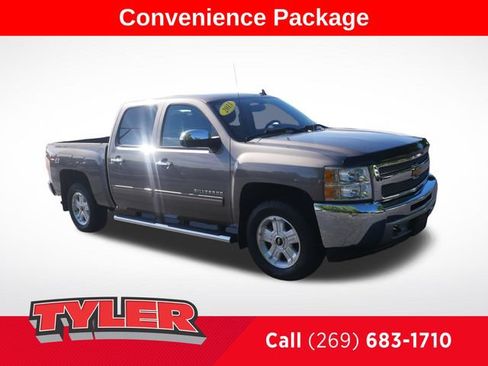 Used 2013 Chevrolet Silverado 1500 LT w/ All-Star Edition AWD/4WD image 1
