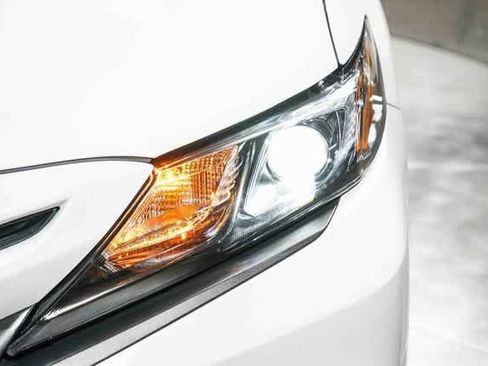 Certified 2023 Toyota Camry SE image 7