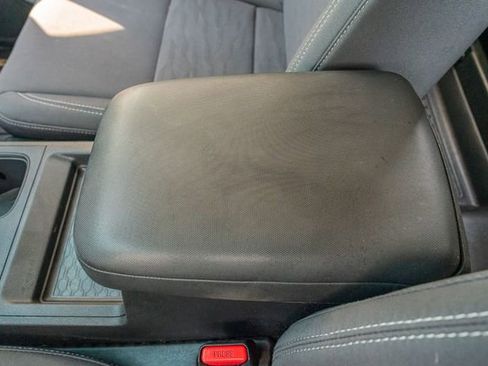 Used 2022 Nissan Frontier SV image 31