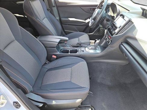 Used 2022 Subaru Crosstrek 2.0i Premium AWD/4WD image 24