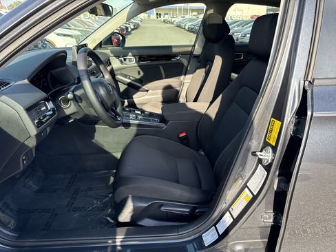 Certified 2023 Honda Civic EX image 16
