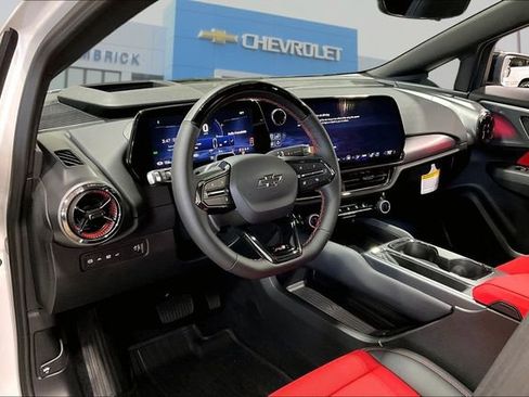 New 2025 Chevrolet Equinox EV RS w/ Active Safety Package 3 AWD/4WD image 7