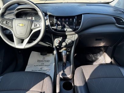 Certified 2022 Chevrolet Trax LT w/ LT Convenience Package