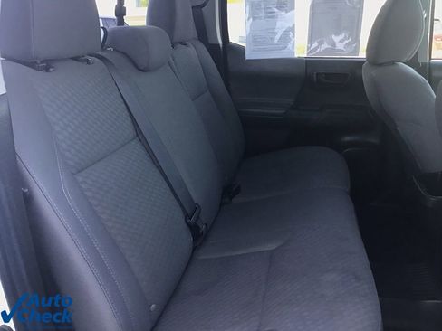 Used 2022 Toyota Tacoma SR image 16