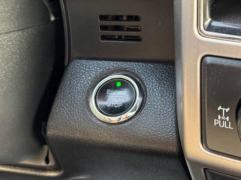 Used 2018 Ford F150 Platinum w/ Equipment Group 701A Luxury image 37