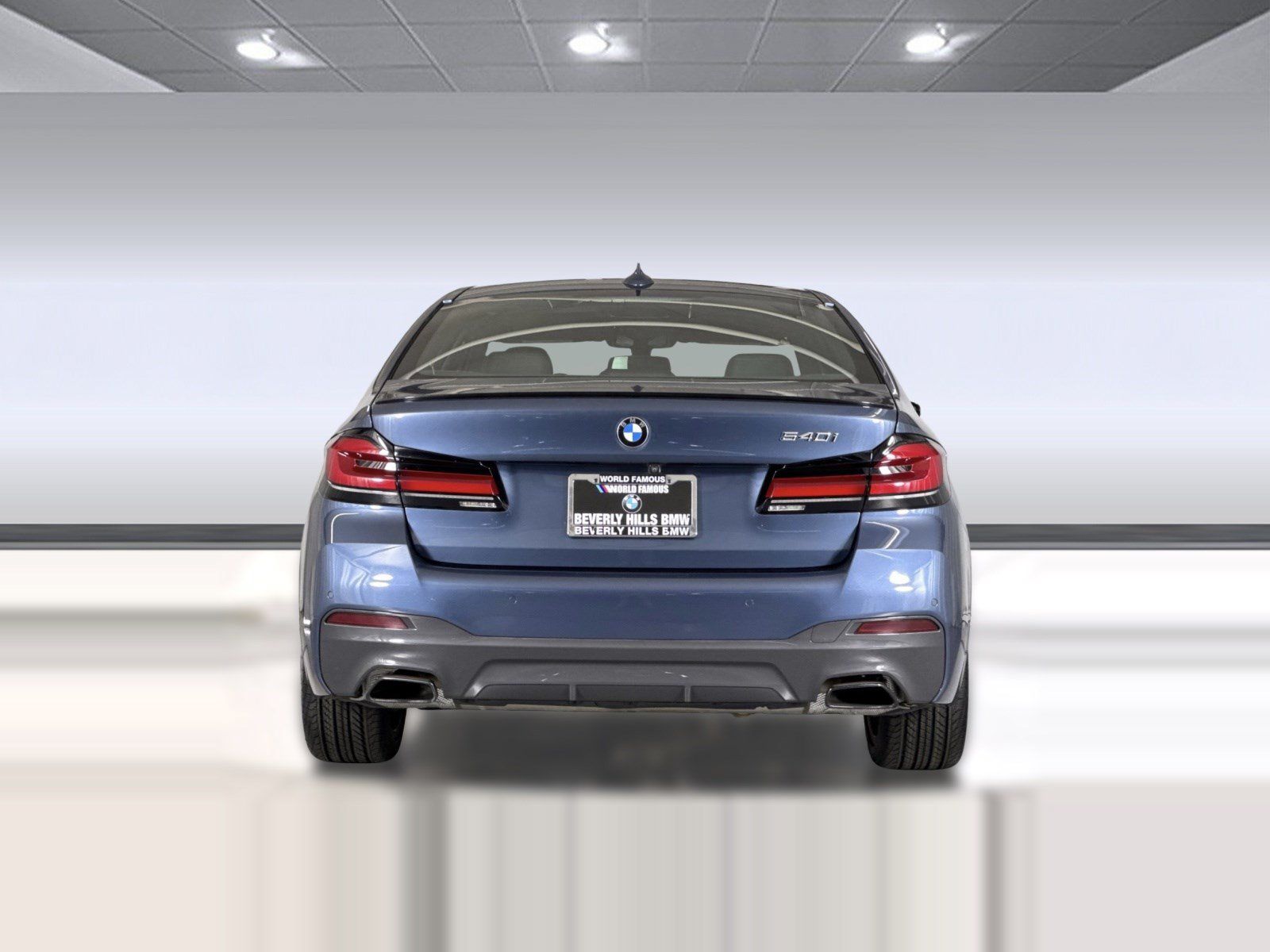 Used 2023 BMW 540i w/ M Sport Package RWD image 10