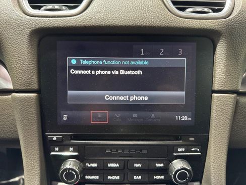 Used 2021 Porsche 718 Boxster image 46