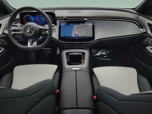 New 2026 Mercedes-Benz E 53 AMG e 4MATIC Wagon image 12