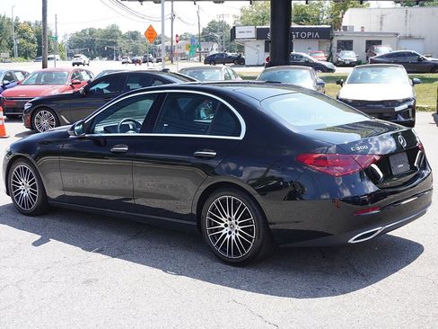 Used 2022 Mercedes-Benz C 300 4MATIC Sedan image 9