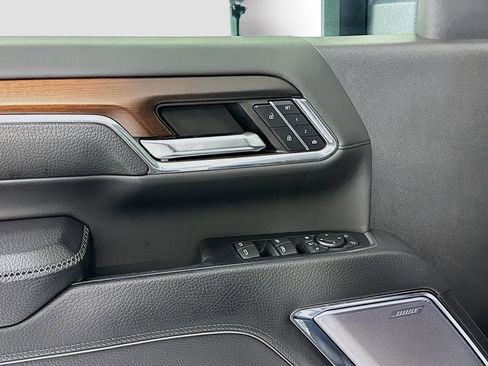 Used 2024 GMC Sierra 3500 Denali w/ Denali Reserve Package image 19