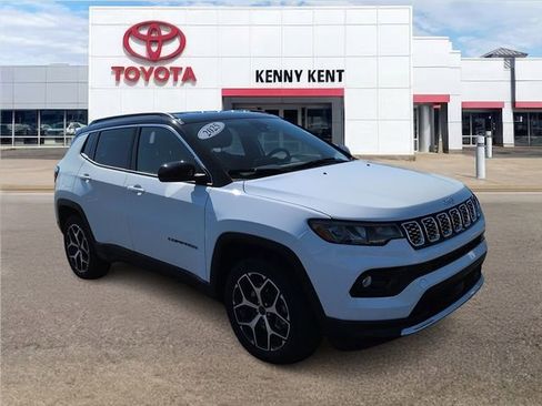 Used 2025 Jeep Compass Limited AWD/4WD image 1