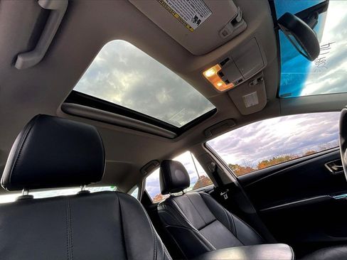 Used 2015 Toyota Avalon XLE image 20