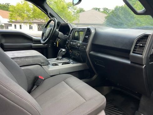 Used 2017 Ford F150 XLT w/ Equipment Group 302A Luxury RWD image 21