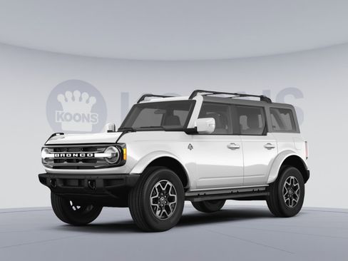 Used 2024 Ford Bronco Outer Banks AWD/4WD image 1