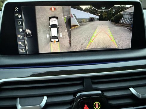 Used 2016 BMW 750i xDrive image 50