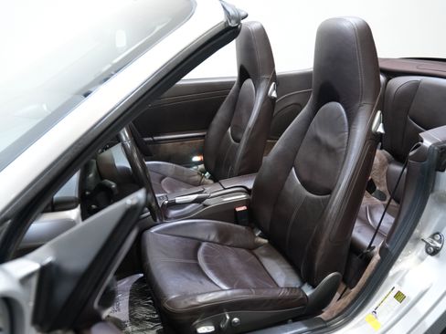 Used 2008 Porsche 911 Carrera 4S image 25