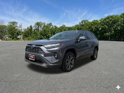 Used 2024 Toyota RAV4 Limited AWD/4WD image 4