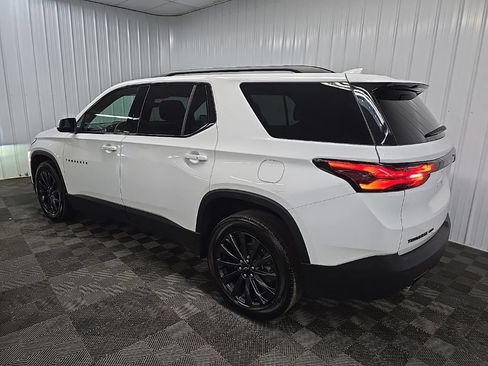 Used 2023 Chevrolet Traverse RS AWD/4WD image 9