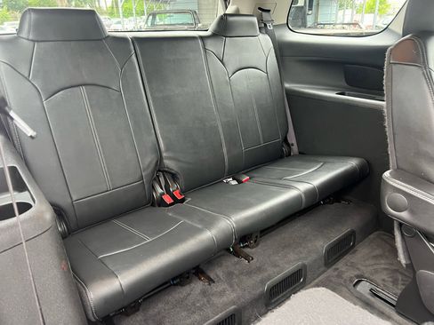 Used 2016 GMC Acadia SLT image 20