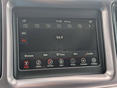 Used 2019 Dodge Challenger SXT w/ Blacktop Package image 17