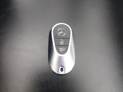 New 2026 Mercedes-Benz GLC 300 image 23