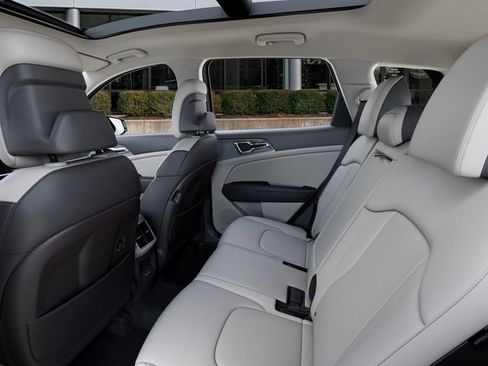 New 2026 Kia Sportage EX FWD image 19