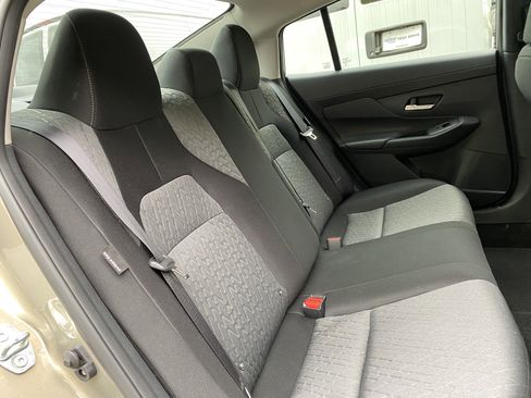 Used 2026 Nissan Sentra SV w/ SV Convenience Package image 33