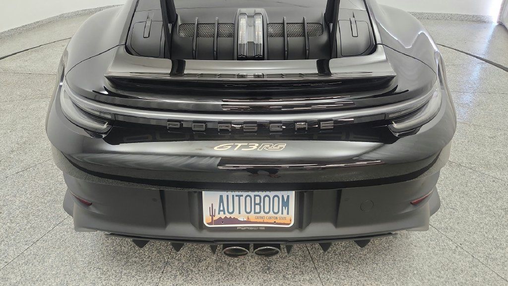 Used 2025 Porsche 911 GT3 RS RWD image 24