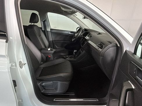 Used 2024 Volkswagen Tiguan Wolfsburg Edition AWD/4WD image 34