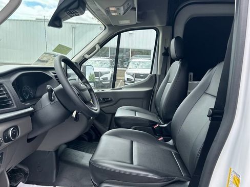 New 2025 Ford Transit 250 148 Medium Roof w/ Load Area Protection Package image 12