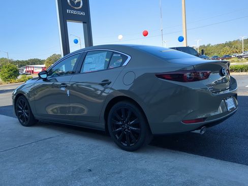 Used 2024 MAZDA MAZDA3 s image 5