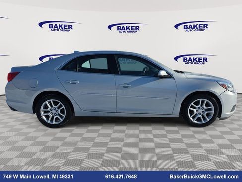 Used 2014 Chevrolet Malibu LT w/ Power Convenience Package image 4