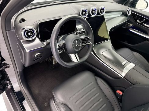 Certified 2026 Mercedes-Benz GLC 300 image 9