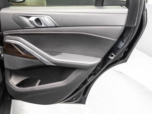 Used 2020 BMW X6 xDrive40i w/ Convenience Package image 37