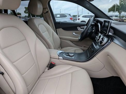 Used 2018 Mercedes-Benz GLC 300 image 21