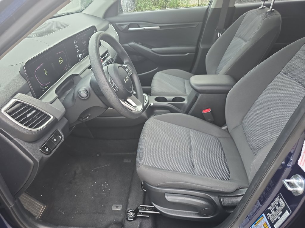 Used 2026 Kia Seltos LX AWD/4WD image 12