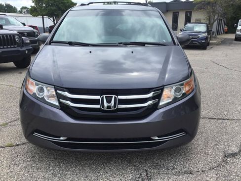 Used 2015 Honda Odyssey LX image 3