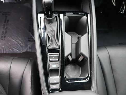 Used 2024 Honda Accord Sport image 34