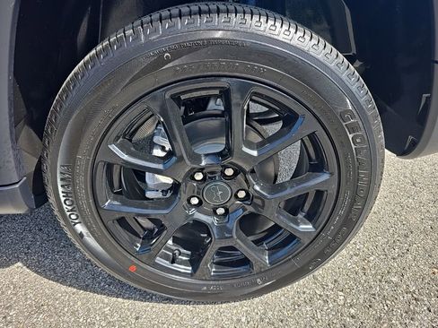 New 2026 Jeep Compass Latitude AWD/4WD image 10