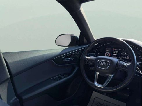 Used 2019 Audi Q8 Premium w/ Convenience Package image 12