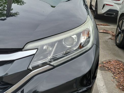 Used 2015 Honda CR-V Touring image 4