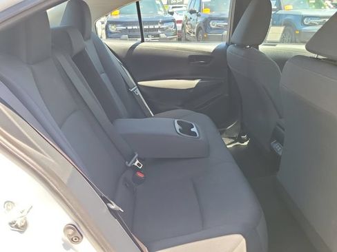 Used 2023 Toyota Corolla LE FWD image 17