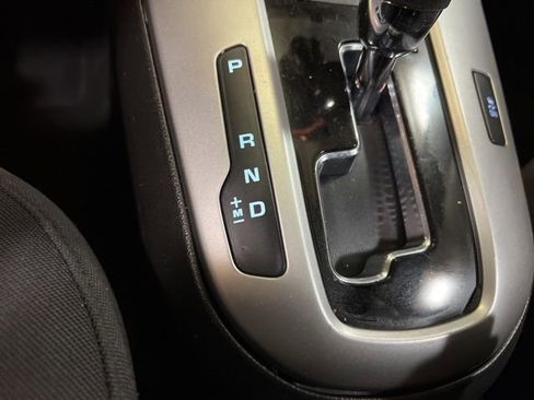 Used 2014 Chevrolet Cruze LS image 24