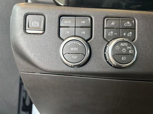 Certified 2026 GMC Sierra 1500 SLT AWD/4WD image 23