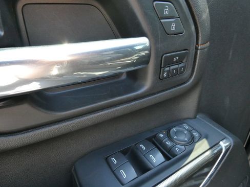 Used 2022 GMC Sierra 2500 AT4 AWD/4WD image 24
