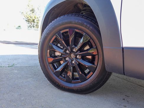 Used 2025 MAZDA CX-50 AWD 2.5 S w/ Premium Package image 8