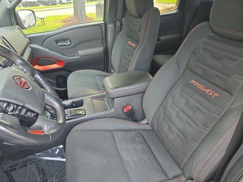 Used 2022 Nissan Frontier PRO-4X AWD/4WD image 15
