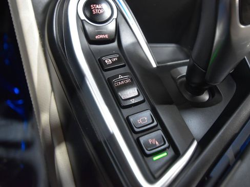 Used 2016 BMW i8 AWD/4WD image 32